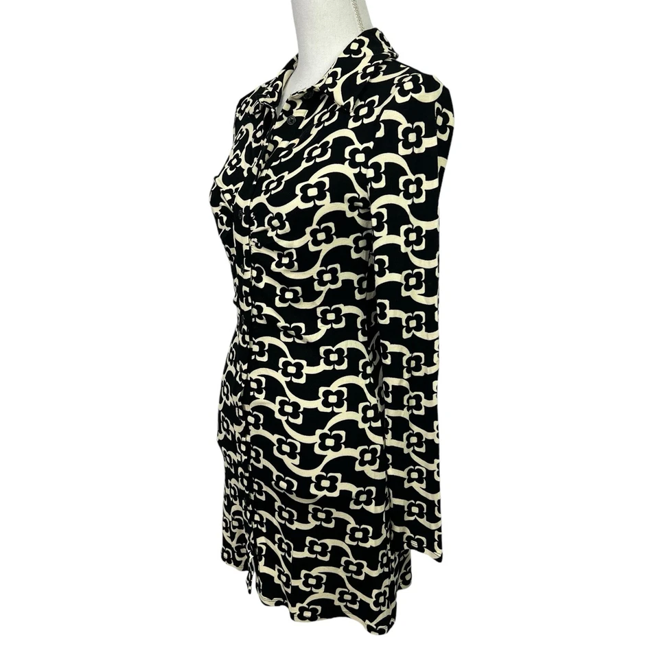 Hurley Women’s Dress Sz XS Multi Colors Stretch Button Front Long Sleeves - Image 3 of 4