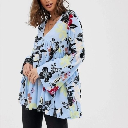 Free People Bella langärmeliges V-Ausschnitt-Shirt Bluse mit Blumenmuster bedruckt