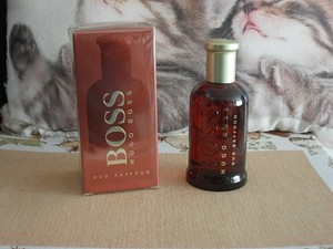 hugo boss bottled oud saffron