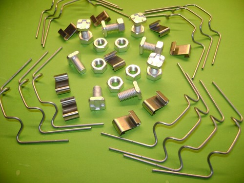 GEWÄCHSHAUS REPARATURSATZ 25 W + 25 Z VERGLASUNGSCLIPS + 25 QUADRATISCHE ALUMINIUMMUTTERN + SCHRAUBEN - Bild 11 von 12