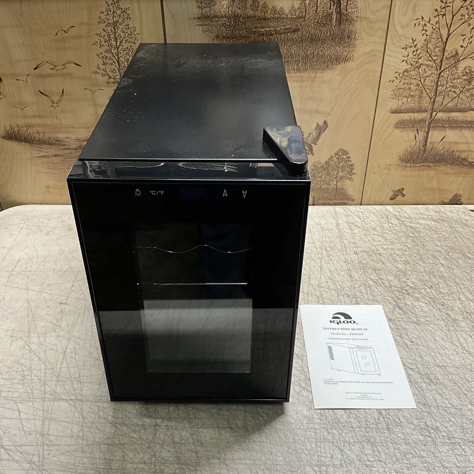 Igloo (Model FRW066) Thermoelectric Wine Cooler (For Parts/Repair) eBay