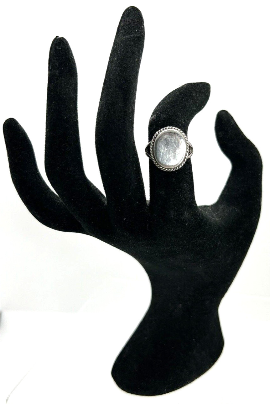 Solid Sterling Silver 925 Plain Signet Ring Size … - image 1