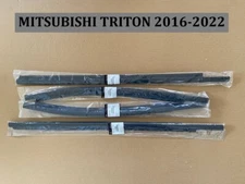 4 X Genuine Outer Window Seals Weatherstrips For MITSUBISHI TRITON 2016 - 2022