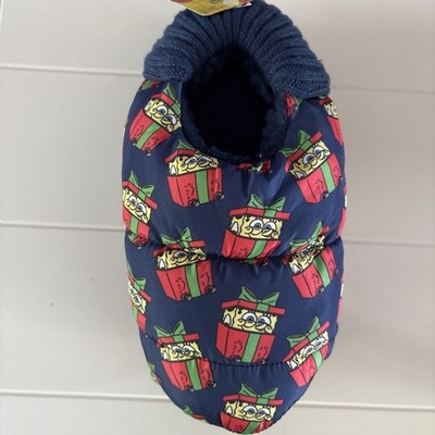 Spongebob Squarepants  Christmas Slipper Socks Size M/L Shoe Size 7 1/2-9 1/2