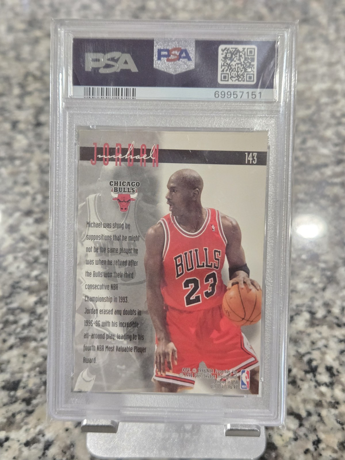 1996 ULTRA #143 MICHAEL JORDAN PSA 9 Mint view 2