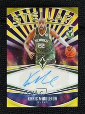 2023-24 Panini Phoenix Stellar Signatures Yellow 6/35 Khris Middleton Auto 5e4