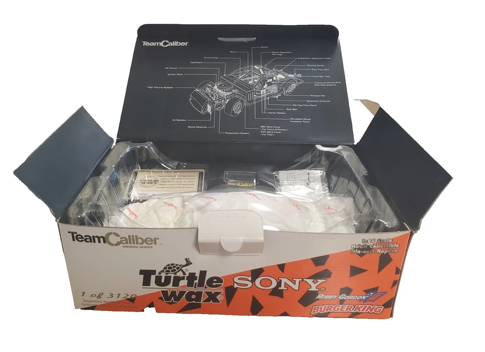 2000 Robby Gordon Burger King Flintstones Ford Taurus Nascar 1:24 Scale Race Car - Image 3 of 4