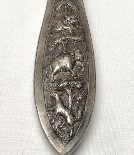 Antique African Animal Theme Silver Hand Mirror - Picture 4 of 9