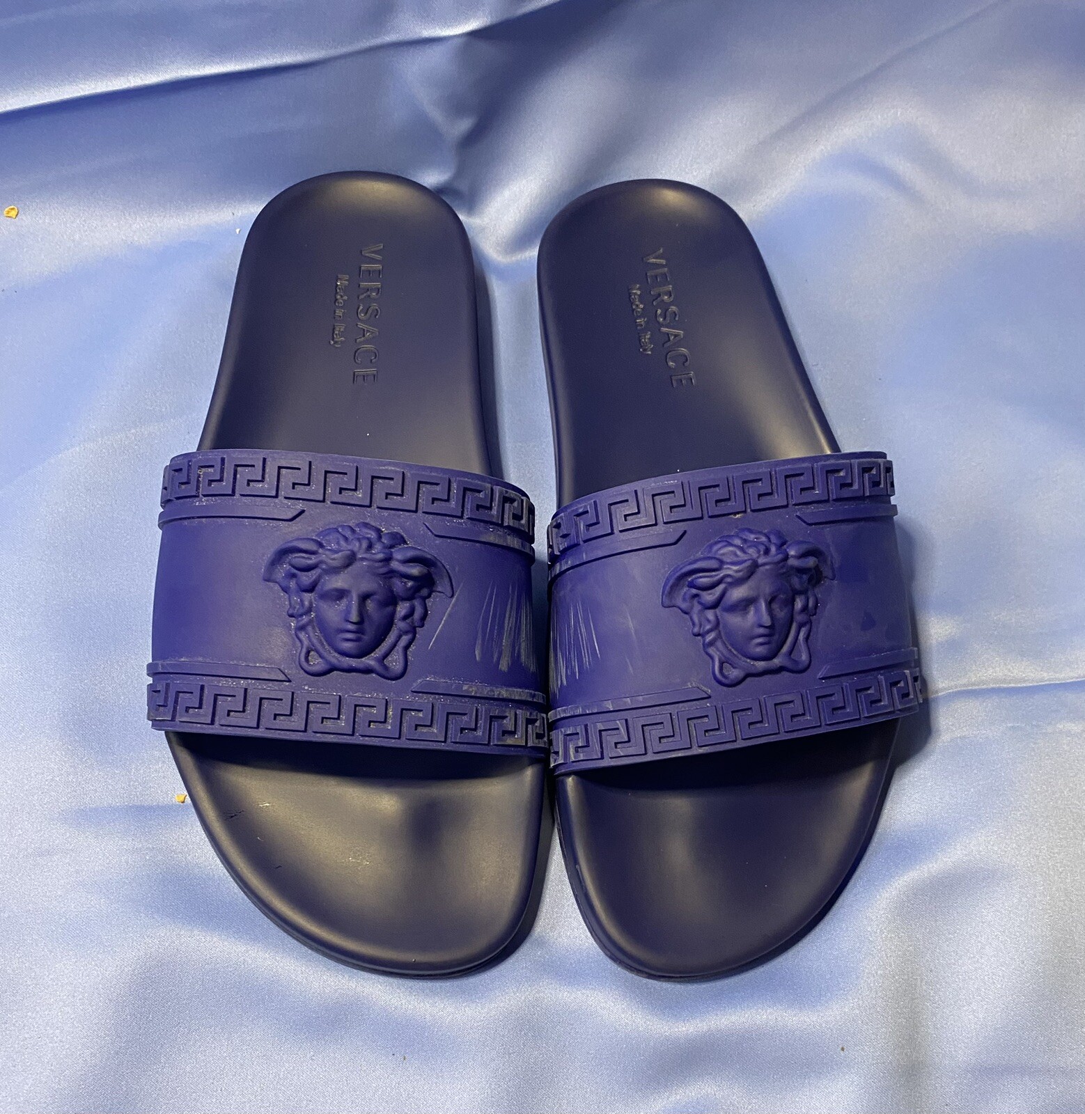 Versace Gomma Men's Royal Blue Palazzo Medusa Pool Slides 42 - US 9 for  sale online | eBay