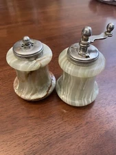 Vintage Onyx Green Stone Salt And Pepper Shakers.
