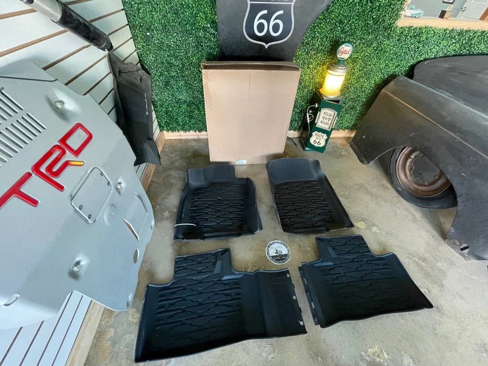 吉普大切诺基 WK 全天候垫 Slush 82215577AC Mopar 原始设备制造商 2016-2022 — 第 3/4 张图片