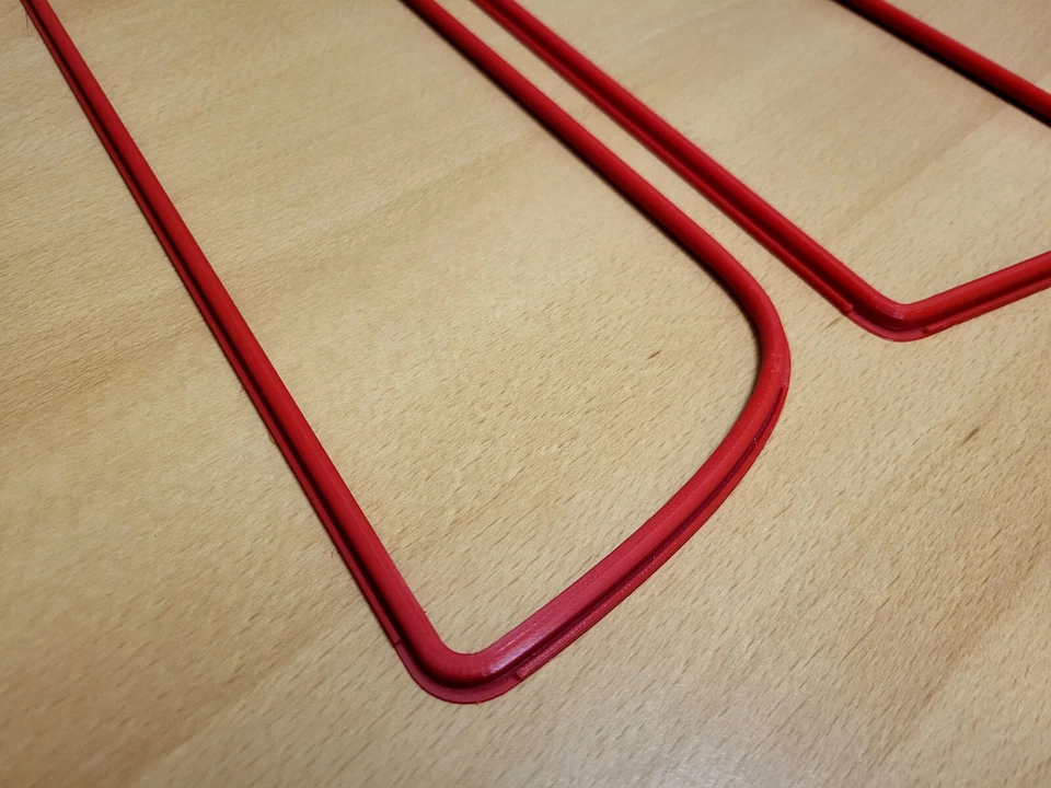 Profili Rossi Mascherin Lancia Delta - Immagine 3 di 4