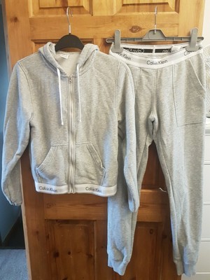 girls calvin klein tracksuit