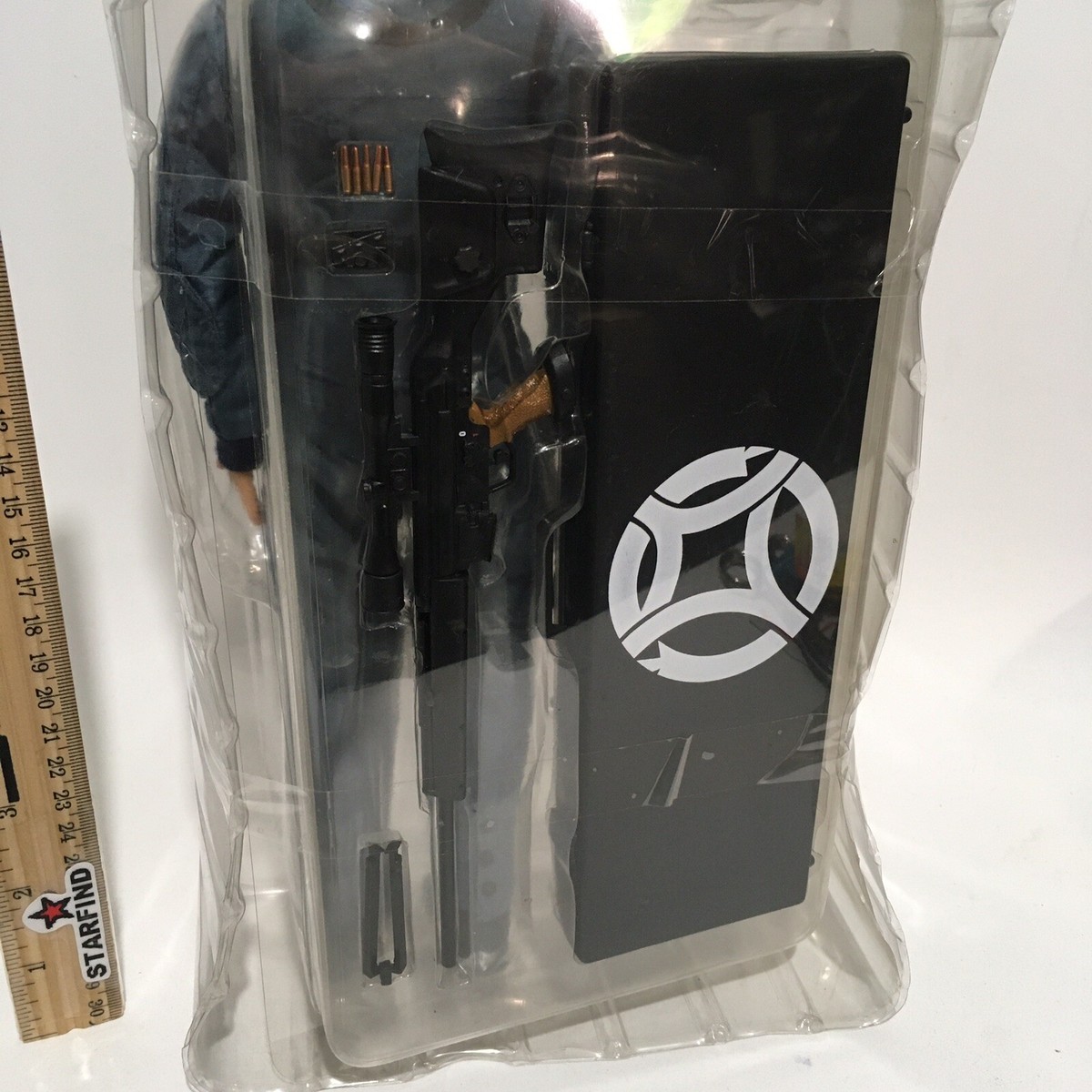 Gino Iannucci Freshjive 1/6 Figure chocolate girl Skateboard Nike