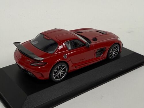 1/43 Minichamps Mercedes benz SLS AMG Black Series 2013 Red 437 033021 BK105 - Picture 3 of 7
