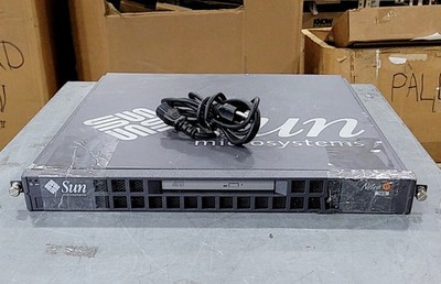 Sun Microsystems Netra t1 105 FJ1A Server 2*UltraSPARC-IIi 4GB SEE NOTES