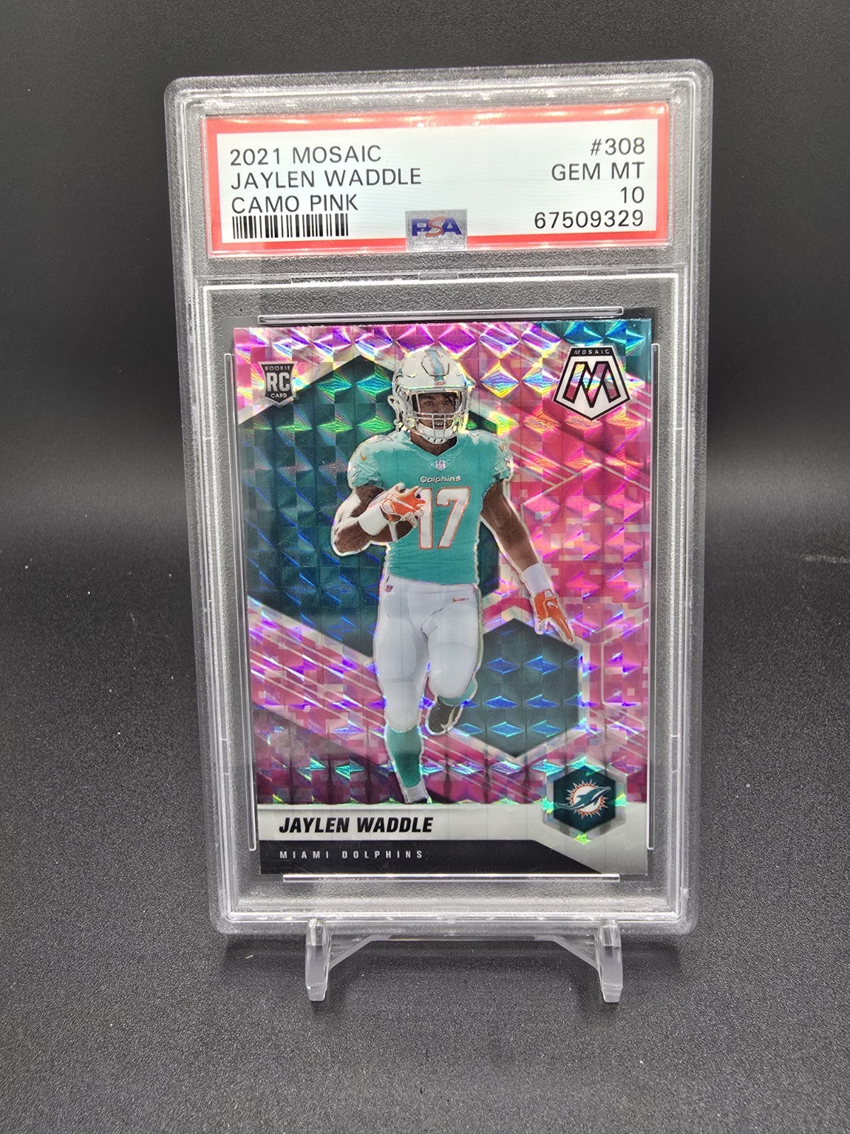 2021 Panini Mosaic Jaylen Waddle #308 Camo Pink Mosaic Prizm (RC) PSA 10!