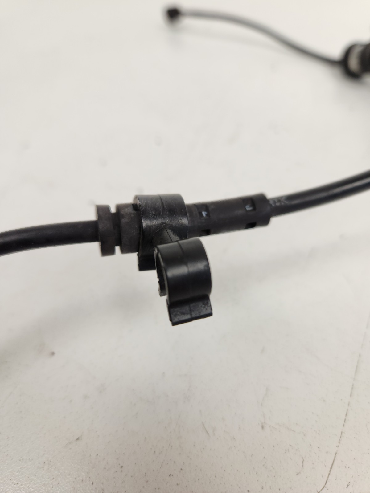 2012-2014 MCLAREN MP4-12C  REAR RIGHT PASSENGER  BRAKE  PAD WEAR SENSOR OEM