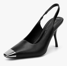 Women  s Shoe Slingback 3in Kitten Heel Closed Toe Pump Dress Shoe Black Size 9.