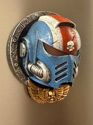CUSTOM WARHAMMER PRO PAINTED SPACE MARINE BUST FRIDGE MAGNET statue weta figure