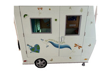 American girl Doll Camper Retired 2010 With Accessories LOCAL