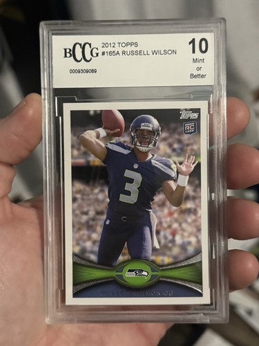 2012 Topps - Russell Wilson #165 Stands in Background (RC) Graded 10!!
