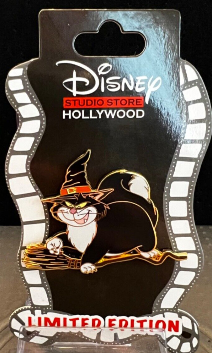 Disney DSSH 2018 Halloween Cat Brooms Lucifer Cinderella LE 300 PIN