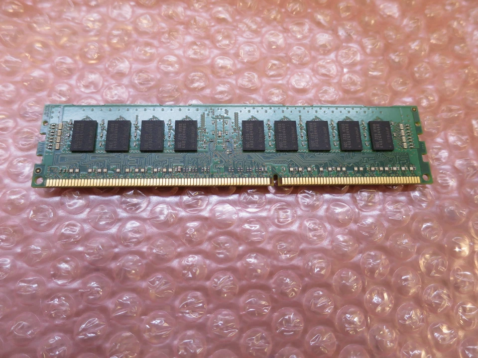 Fujitsu Primergy S26361-F3696-E614 L614 4GB (1x4GB) 1Rx4 L DDR3-1333 R ECC - Image 3 of 3