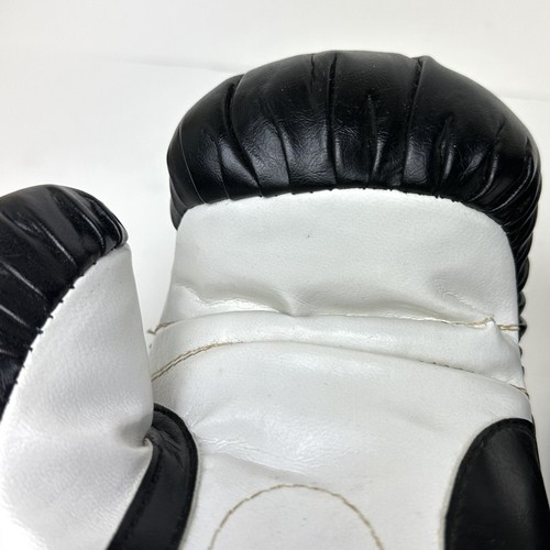 Guantoni da boxe neri promozionali Muhammad Ali When We Were Kings 1996 rari - Foto 11 di 14