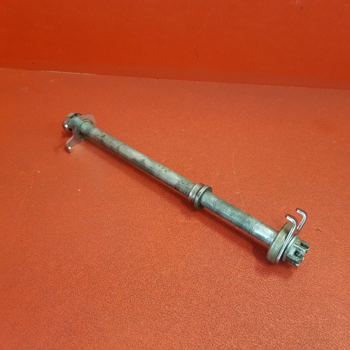 YAMAHA FZX750 BJ 1987  Hinterachse Achse hinten gebraucht