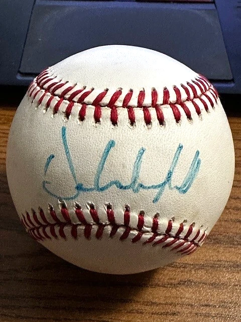 Dave Winfield Original Autographed Baseball MLB Balls for sale | eBay