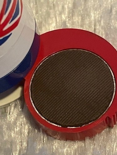 Yardley of London HeartBreaker Eyeshadow Compact - Greensleeves - 第 5/8 張圖片