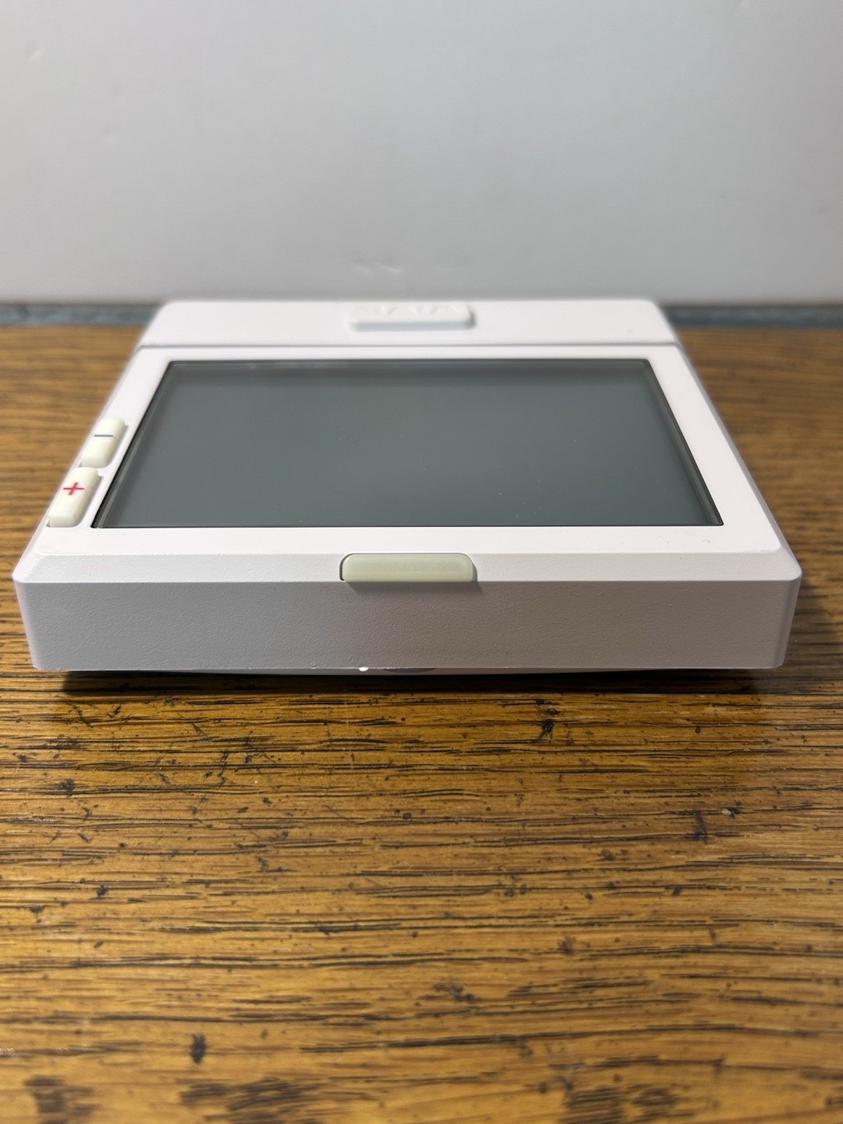 Vive Comfort TP-S-855C Residential/Commercial Thermostat 7-Day Programmable New