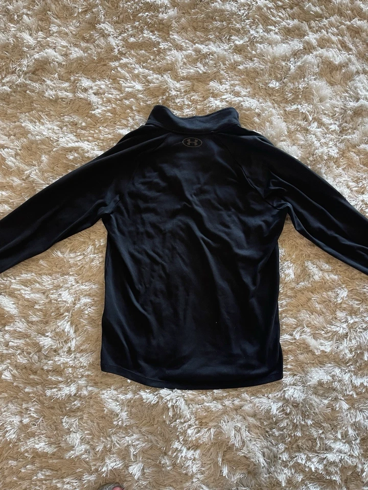 Top pulóver Under Armour Run 1/4 cremallera para mujer pequeño ajustado negro Foto 4 de 4