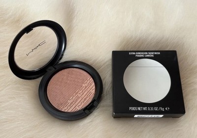 MAC Extra Dimension Skinfinish  Superb    Neu