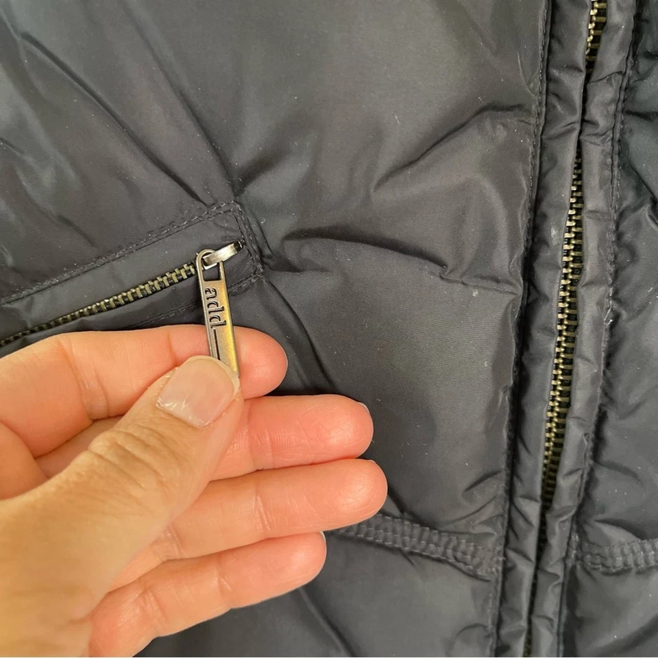 Add Goose Down Black Puffer Vest Quilted Size 12 - Image 4 of 4