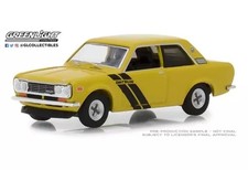 1/64 Greenlight 1972 Datsun 510 Trans-Am Safari Gold Black Tokyo Torque 4 47020C