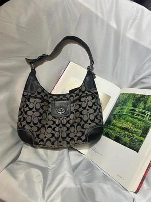 COACH Signature Hobo Oneshoulder ブラック Coach Black Signature Hobo Bag for sale | eBay