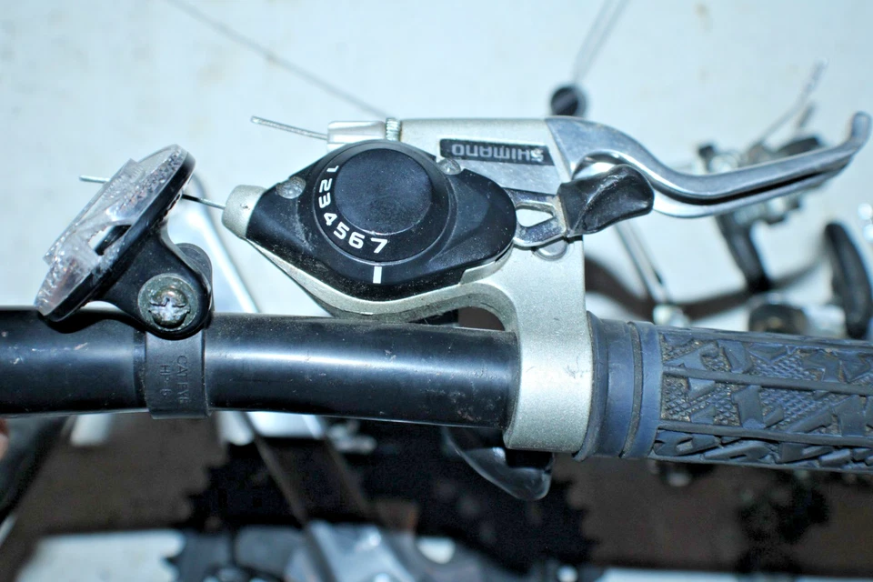 Shimano MTB Groupset Front Rear Derailleurs Cantilever Crankset BB Flatbar Stem! - Image 3 of 4