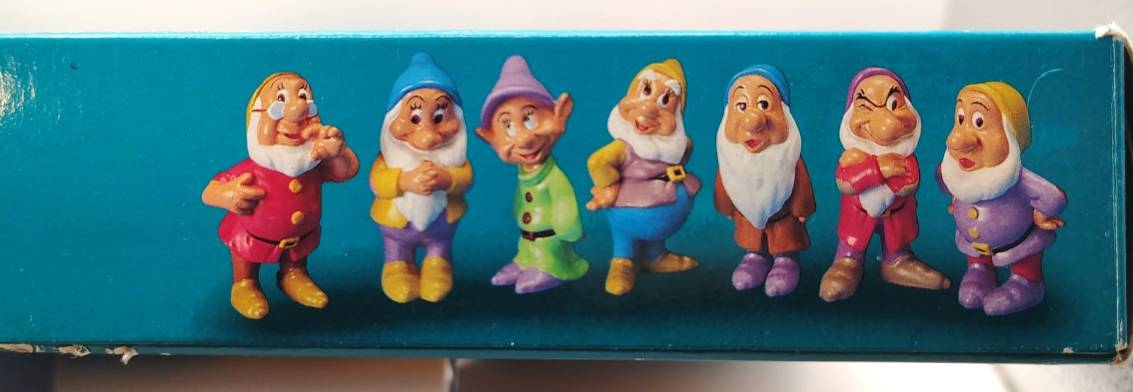 Mattel Disney's Snow White and the Seven Dwarfs Figurines - 7 Piece Set  1993