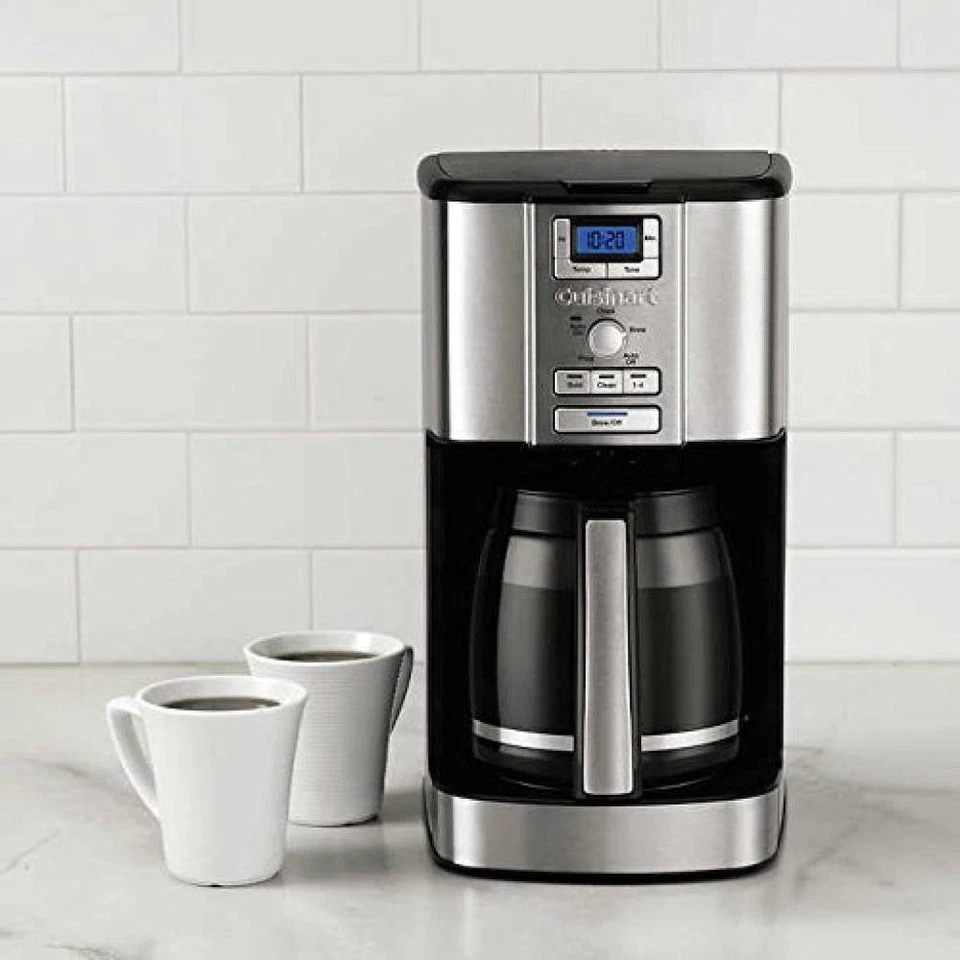 Cuisinart CBC-6500PCFR Perfect Temp 14-Cup Programmable Coffeemaker - Image 3 of 4