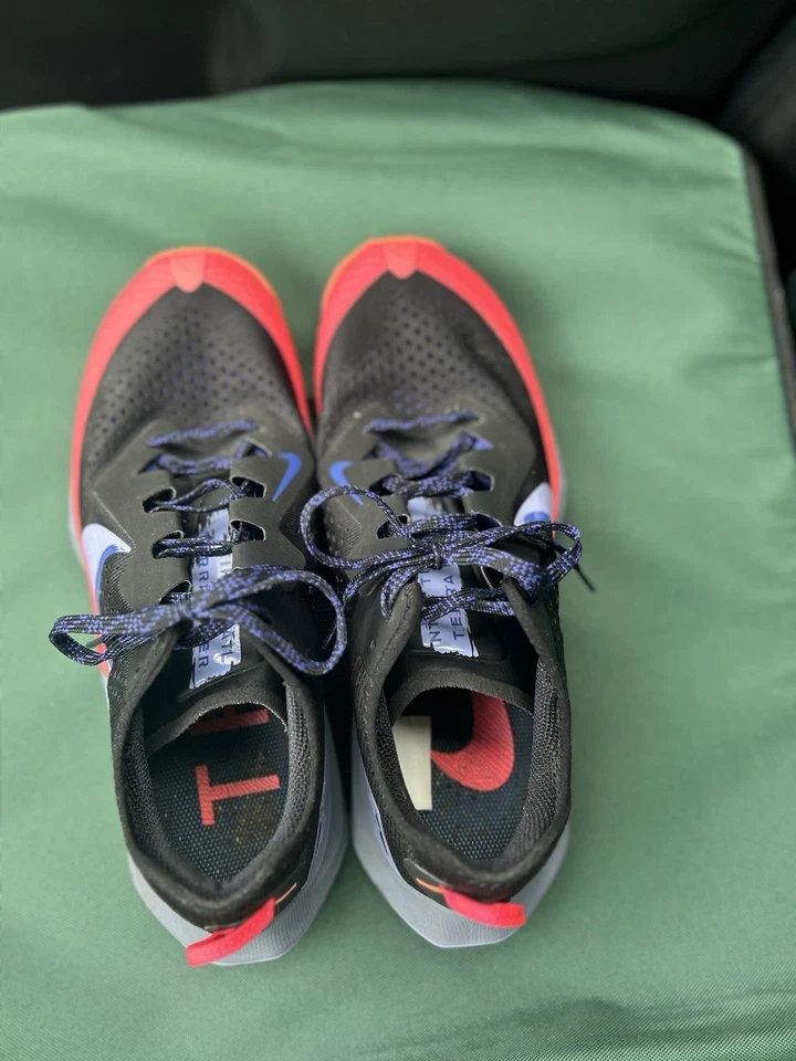 Nike Air Zoom Terra Kiger 8 Trail Women's Hiking Shoes Orange/Blue, Size 10 - Image 3 of 4