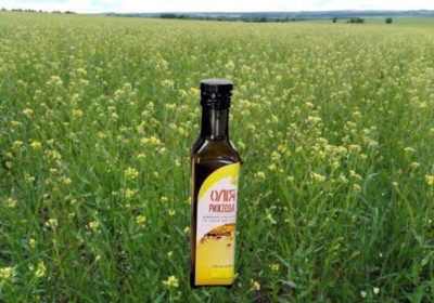Burdock oil. Cold-pressed castor oil. Unrefined.