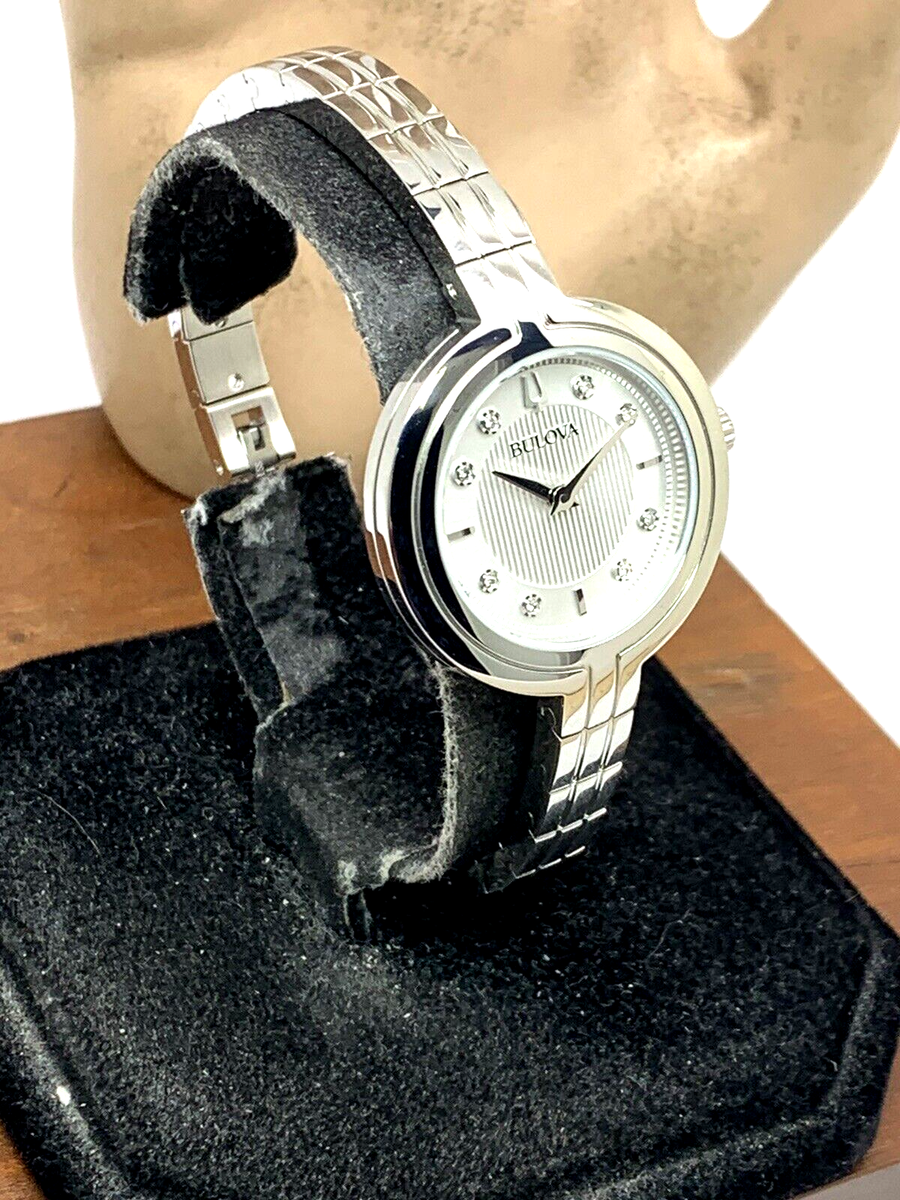 Bulova Women display picture 3