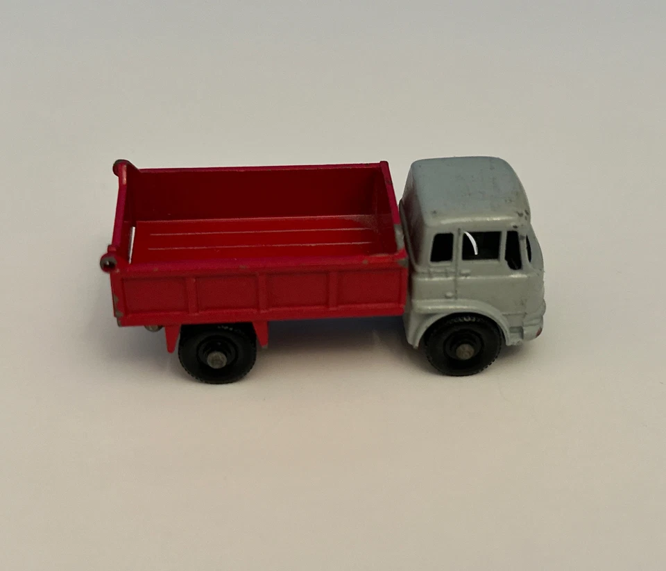 Camión volquete vintage Lesney Matchbox Bedford 7,5 toneladas n.º 3 Foto 2 de 4
