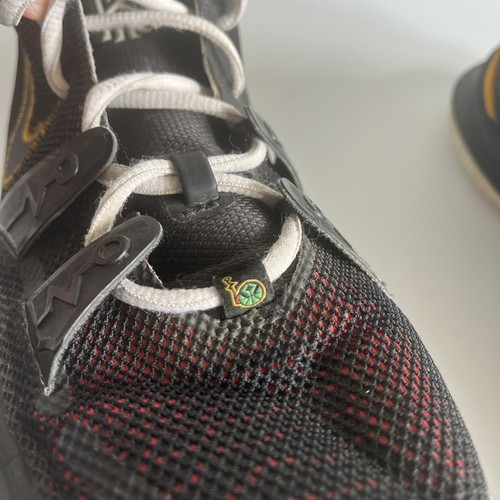Nike Kyrie 7 VII Roswell Rayguns Black / University Gold CT4080-001 GS Size US7Y - Picture 6 of 12