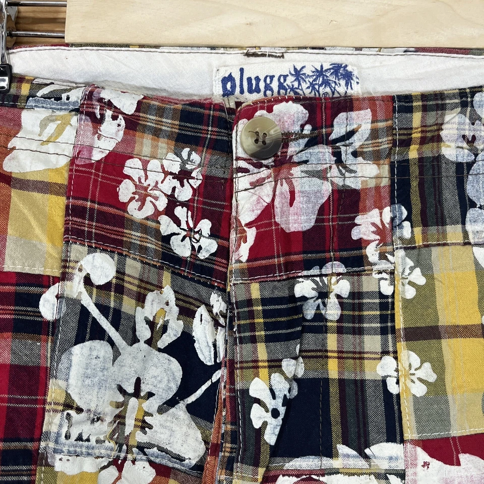 Plugg Shorts Mens 44 Plaid Cargo Pockets Hawaiian Flowers Red Yellow Cotton B175 - Image 2 of 4