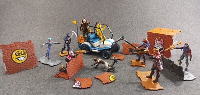 Fortnite All Terrain Kart with 8 Figures & Weapons Over 40 Pieces