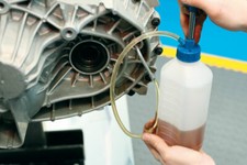 Multi Purpose Pump 1 Litre Capacity Garage Workshop Brakes Clutch Gearbox