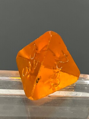 Vtg Gamescience tangerine orange gem uninked d4 rpg d&d dice 120723@
